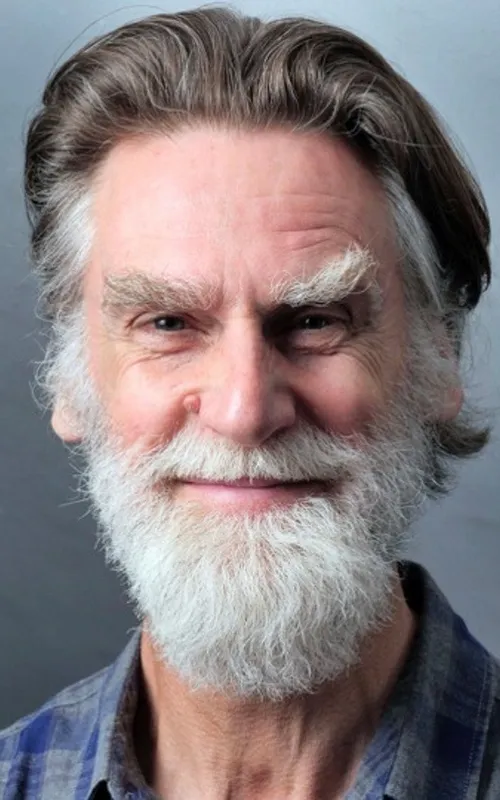 Peter MacQueen