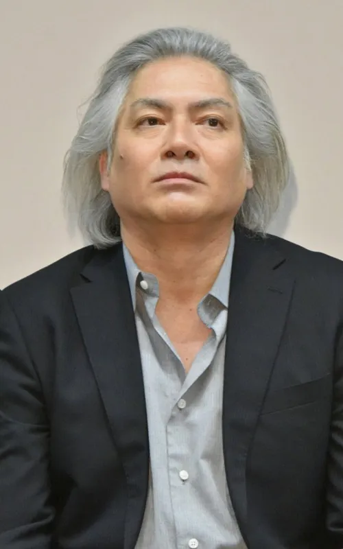 Toshiya Nagasawa