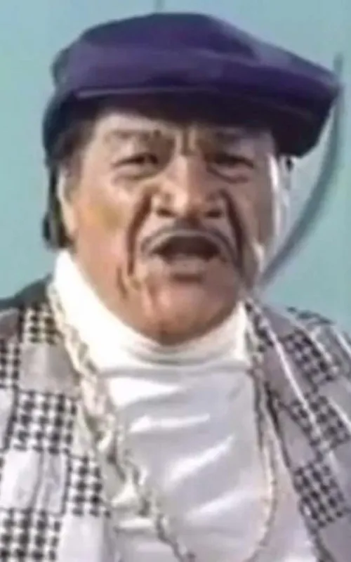 Max Alvarado