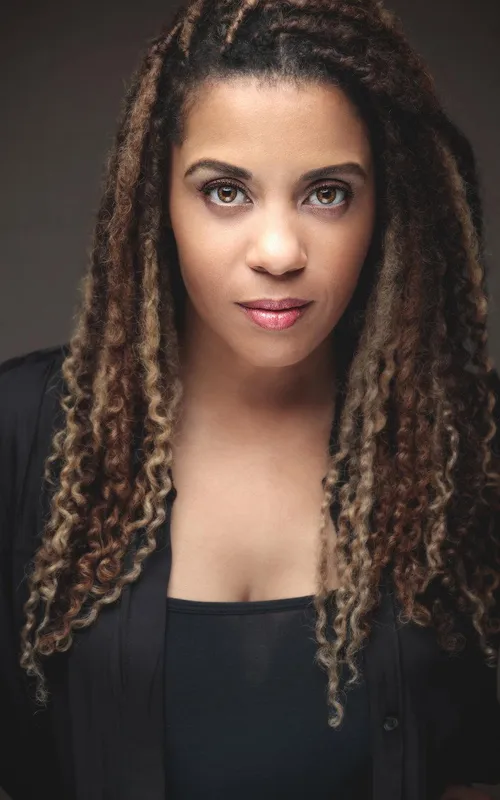 Tia Robinson