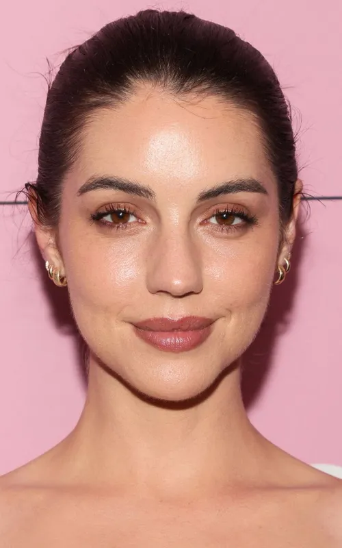 Adelaide Kane