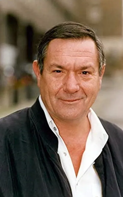Michael Elphick