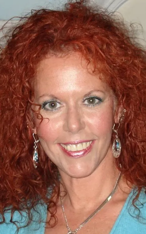 Jennifer Delora