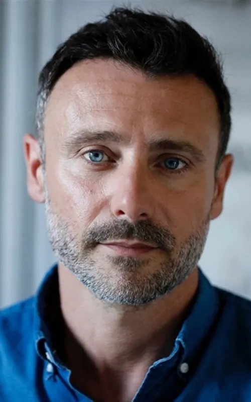 Nathanaël Maïni