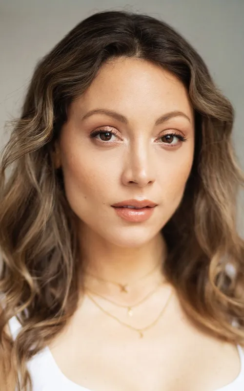 Leah Gibson
