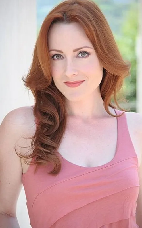 Laura Dickinson