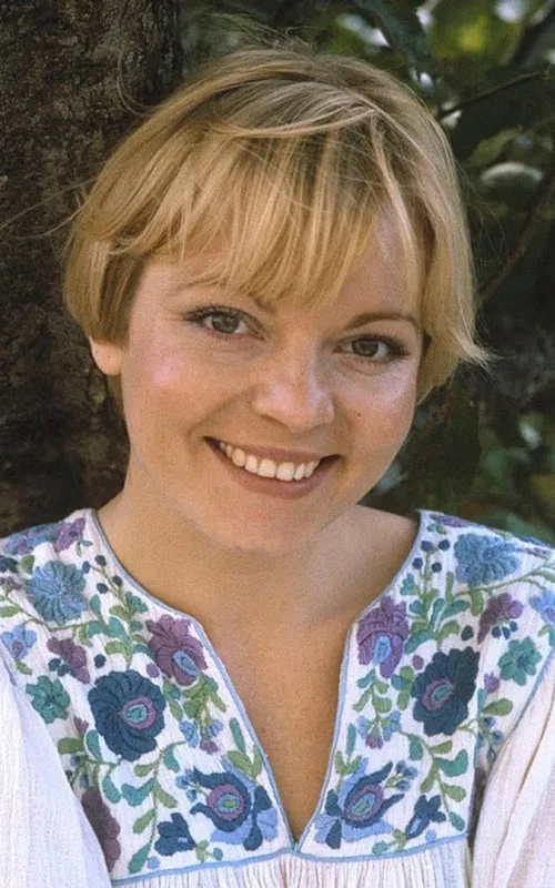 Cheryl Hall
