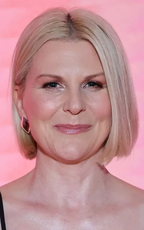 Jennifer Robertson