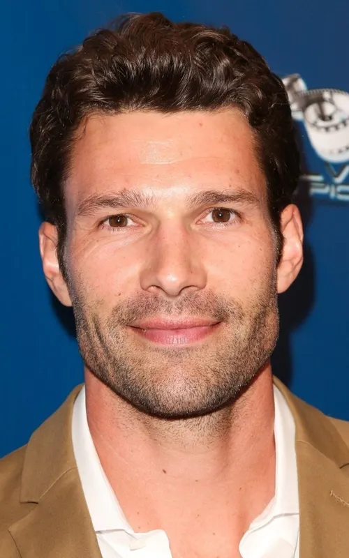 Aaron O'Connell