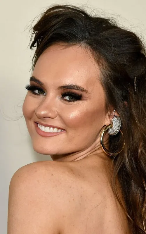 Madeline Carroll