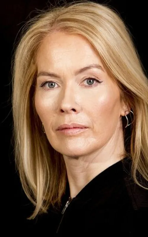 Thérèse Bradley