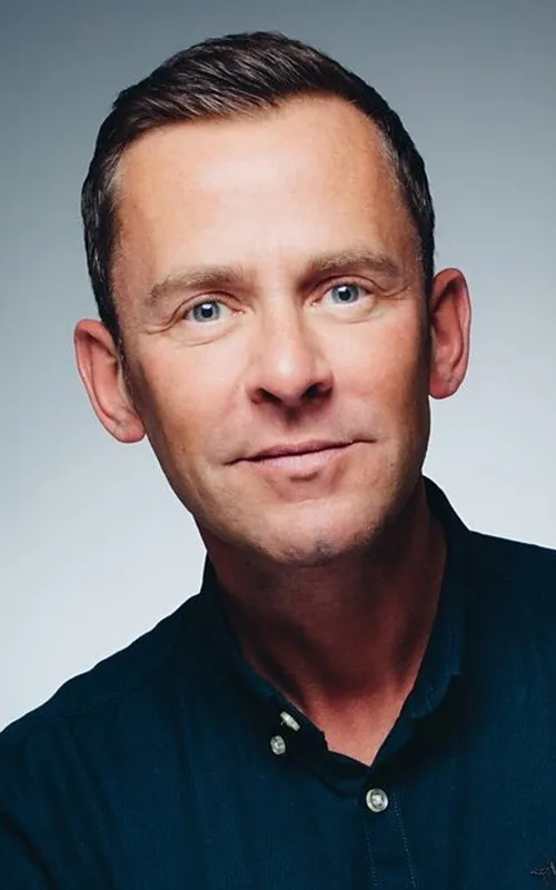 Scott Mills
