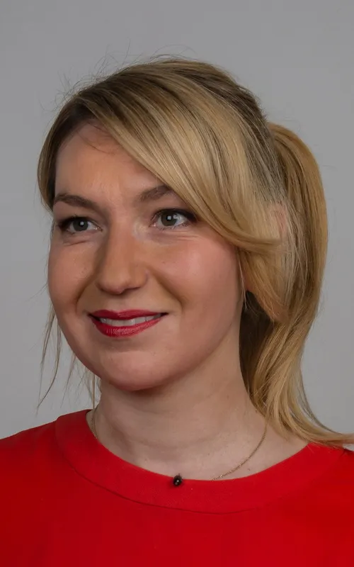 Julia Jelinek