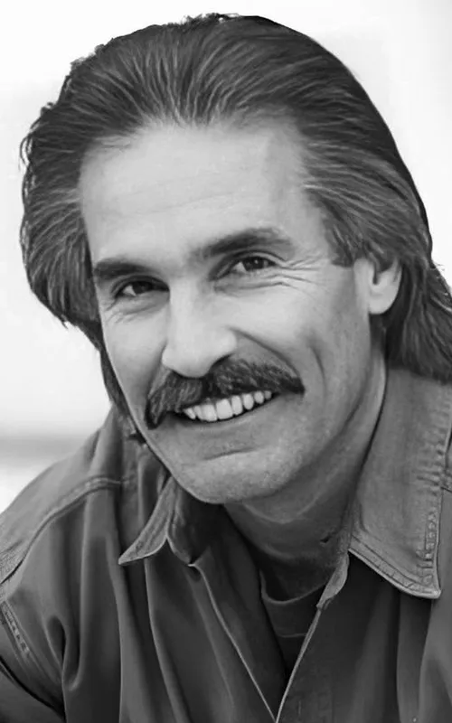 Tom Tayback