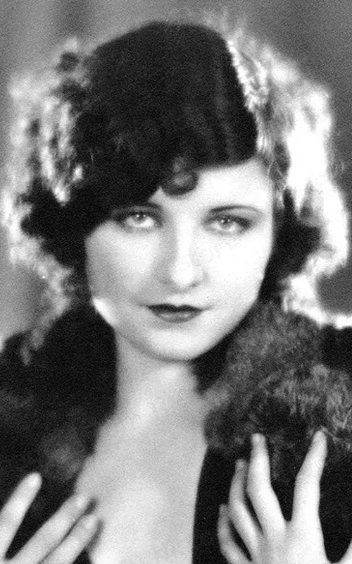 Evelyn Pierce