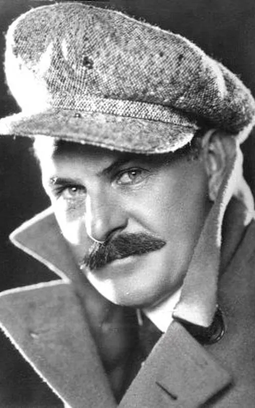 Duke R. Lee