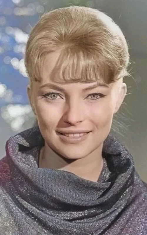 Karin Baal