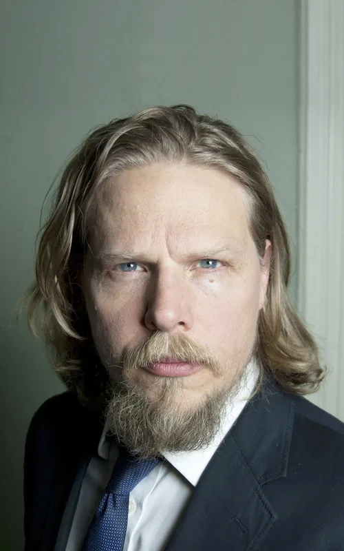 Ian Matthews