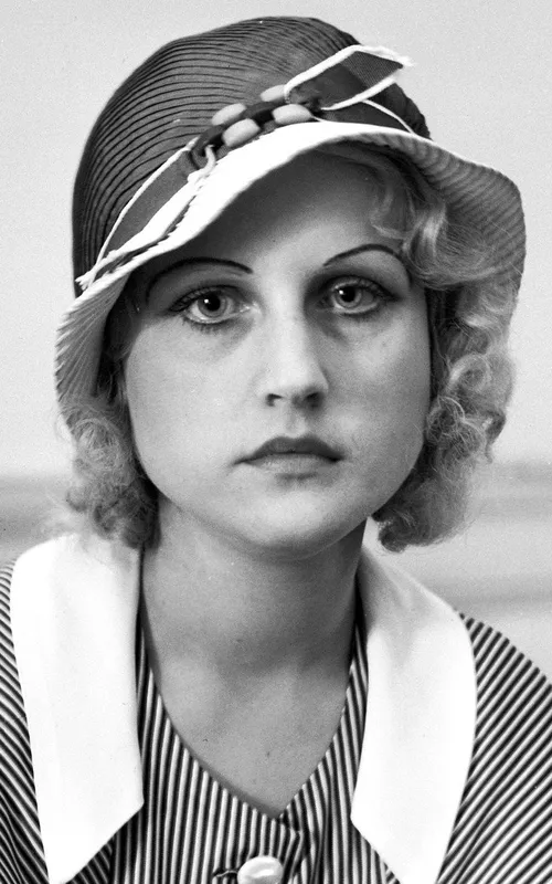Carol Tevis