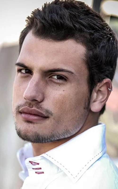 Roberto Urbina