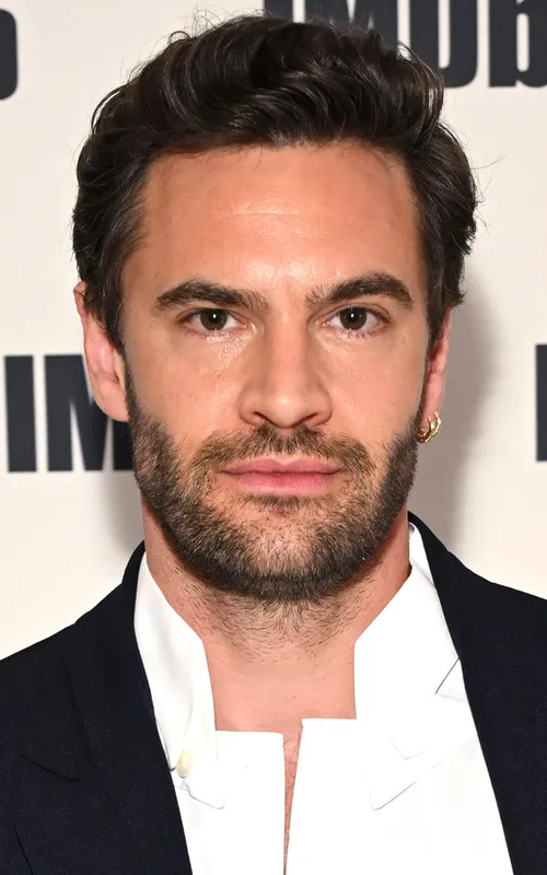 Tom Bateman