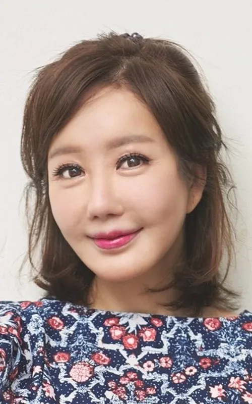 No Hyeon-hee