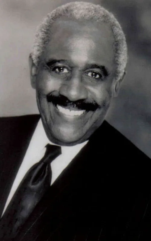 Robert DoQui