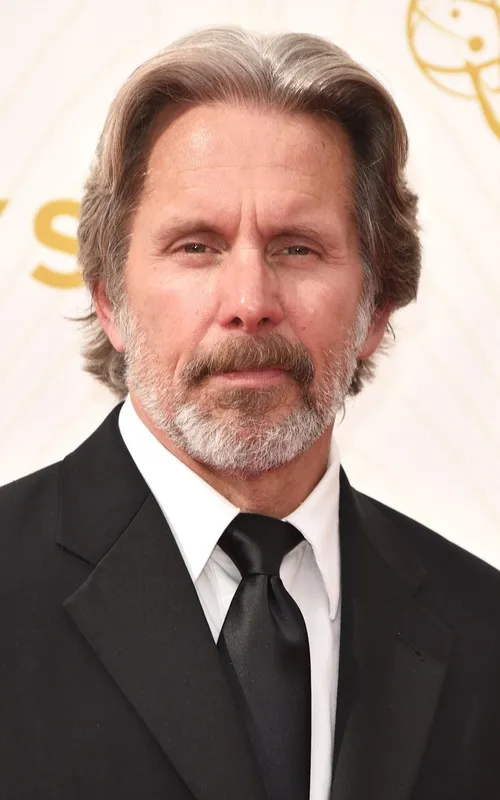 Gary Cole