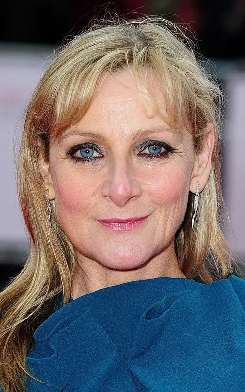 Lesley Sharp