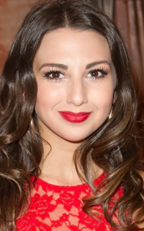 Zizi Strallen