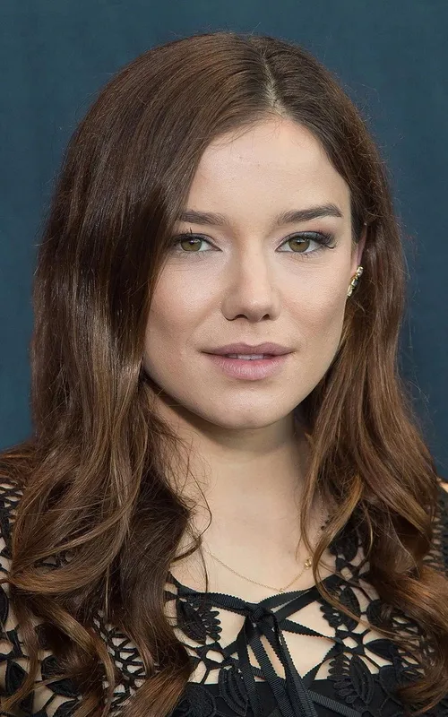 Hanna Mangan Lawrence