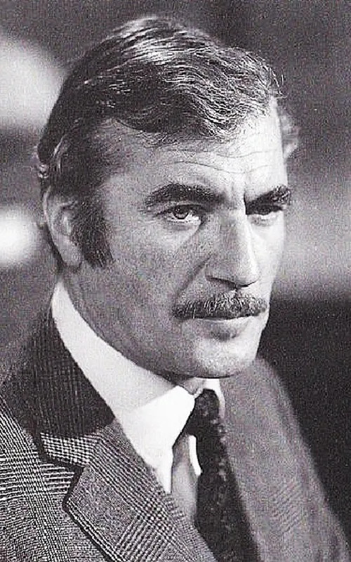 Nigel Davenport