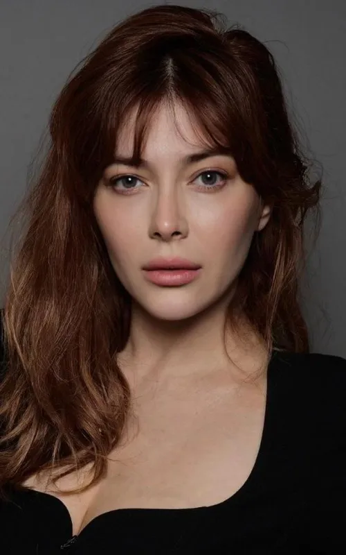 Elena Satine