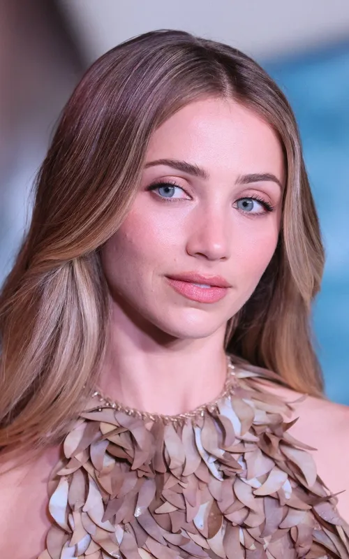 Emily Rudd
