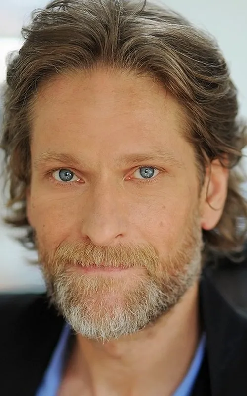 Michael Laurence
