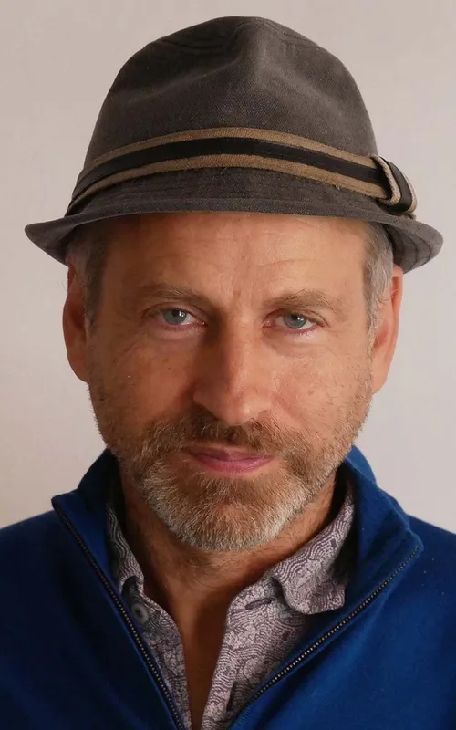 Stefan Schwartz