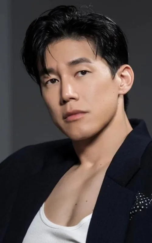 Kim Moo-yul
