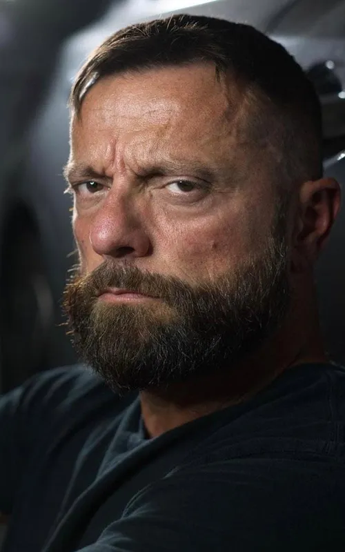 Tom Sons
