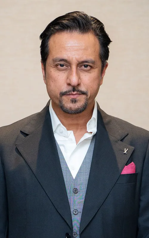 Bront Palarae