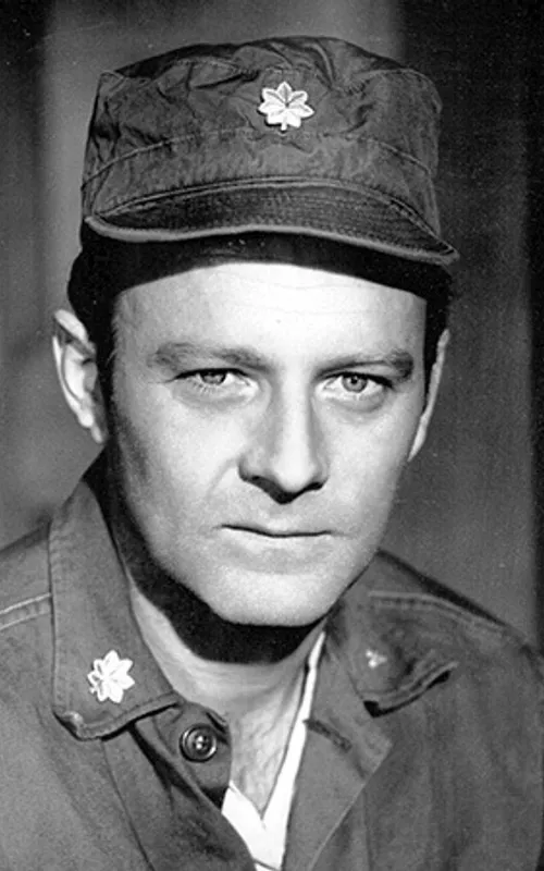 Larry Linville