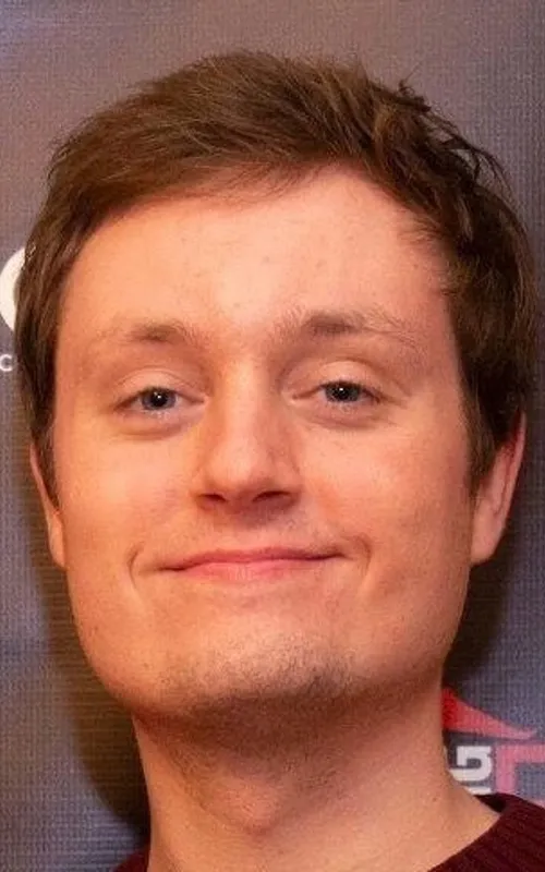 Carson Bloomquist
