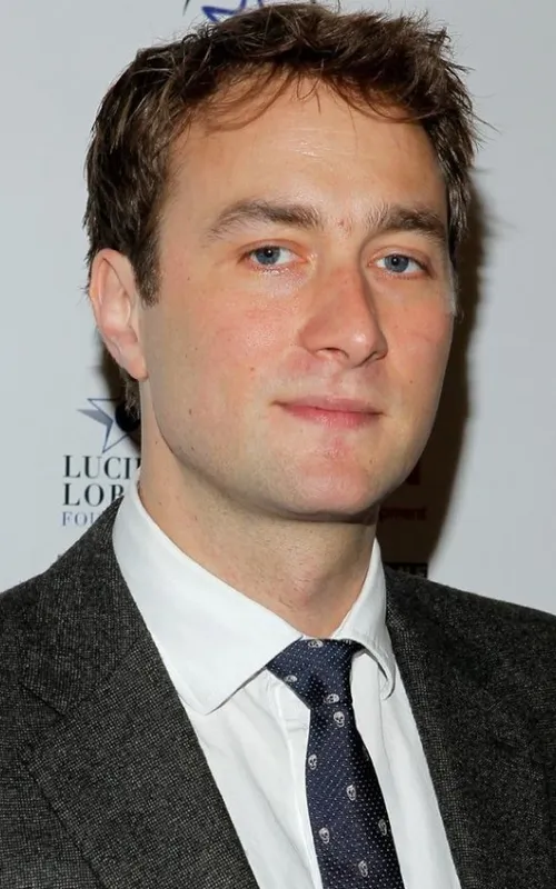 Oliver Chris