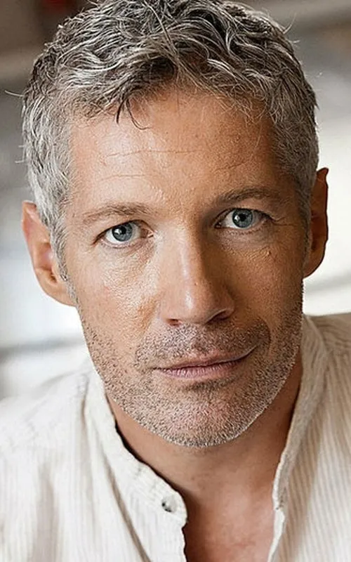 Jonathan Thomson