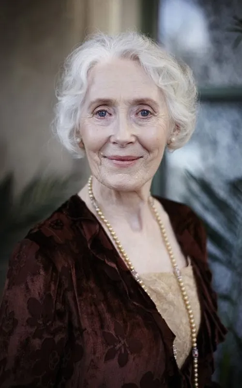 Julia Blake